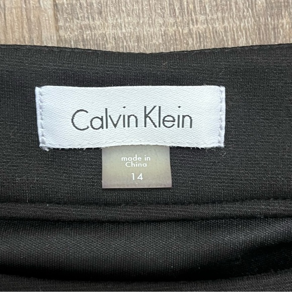 Calvin Klein Sleeveless Sheath Dress with Textured Panels - Picture 5 of 13